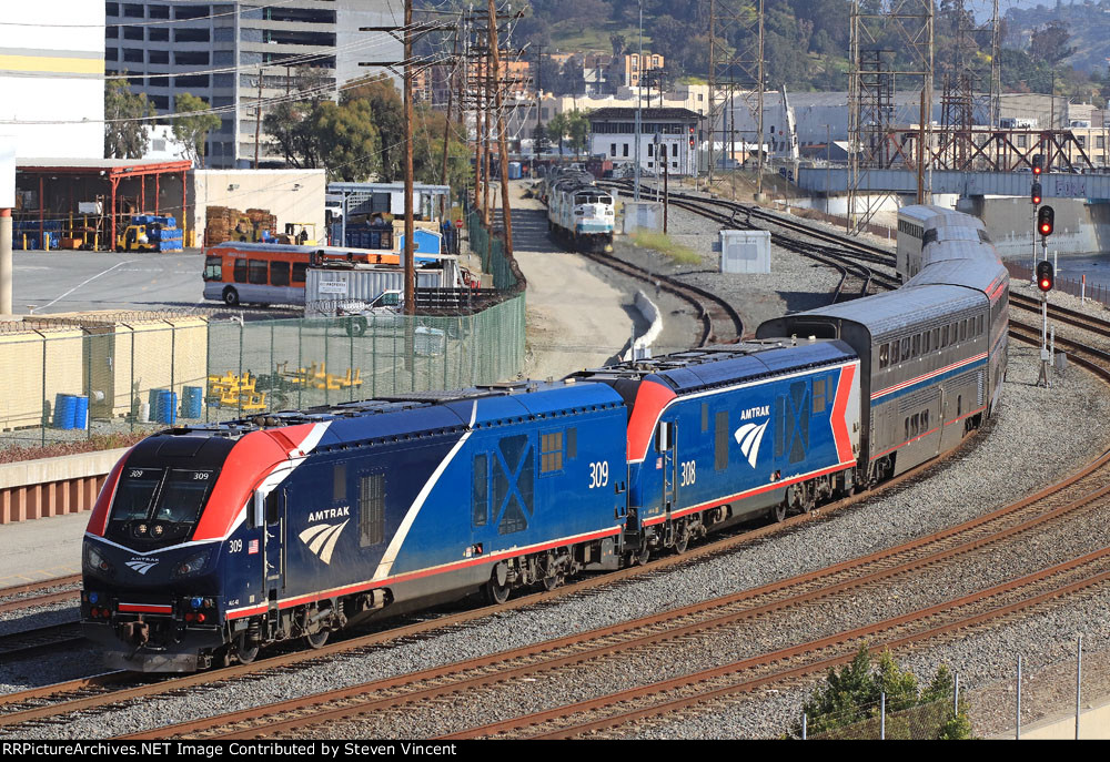 Amtrak yard crew backs the Coast Starlight (#14) with #309 & #308 to Union Staton for it's morning departure.